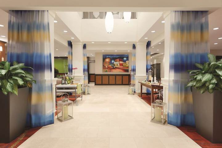 Hotel Interior 7 of 41