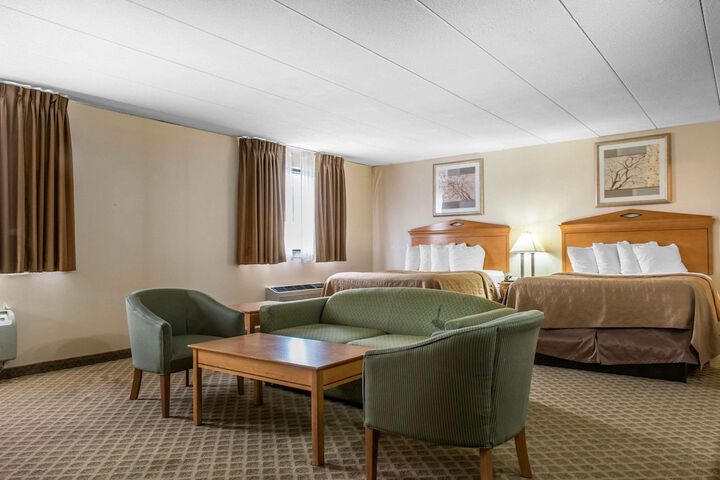 Quality Inn & Suites Fairview - Erie