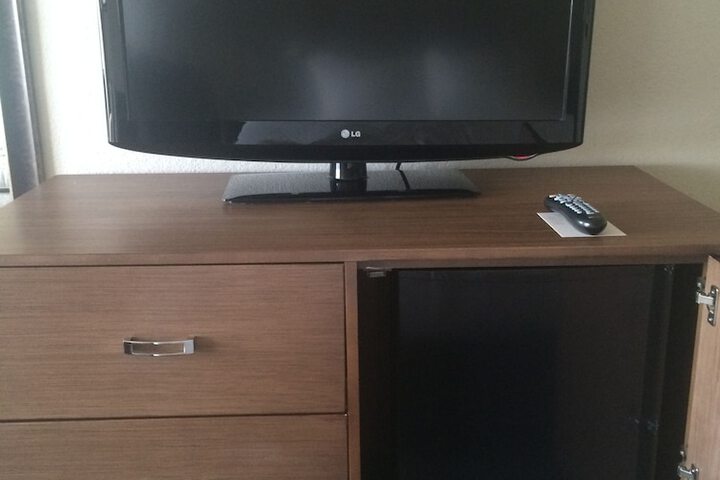 Room 17 of 42
