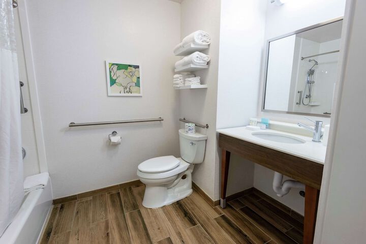 Room 55 of 63