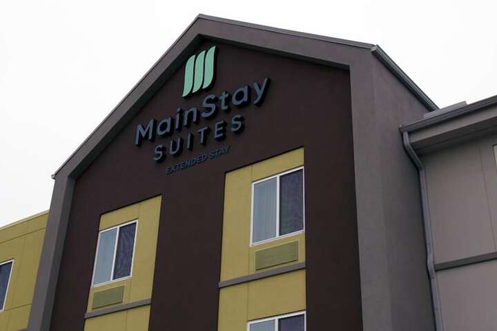 MainStay Suites at Discovery Park of America