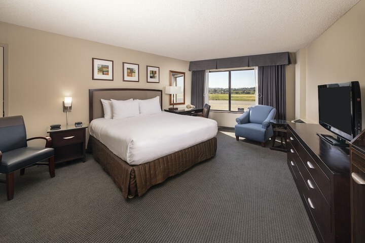 Concord Plaza Hotel