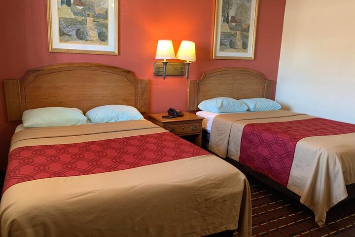 Room 20 of 27