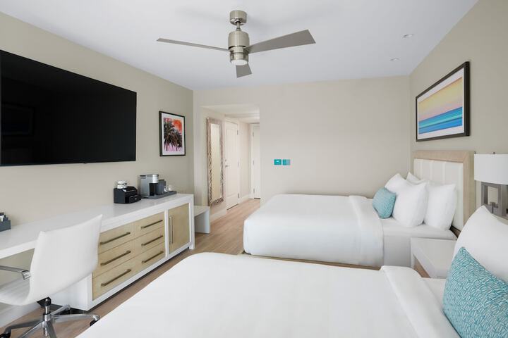 Sunseeker Resort Florida Gulf Coast Curio Collection Hilton