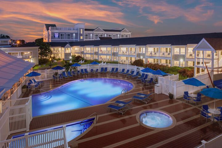 Hyannis Harbor Hotel