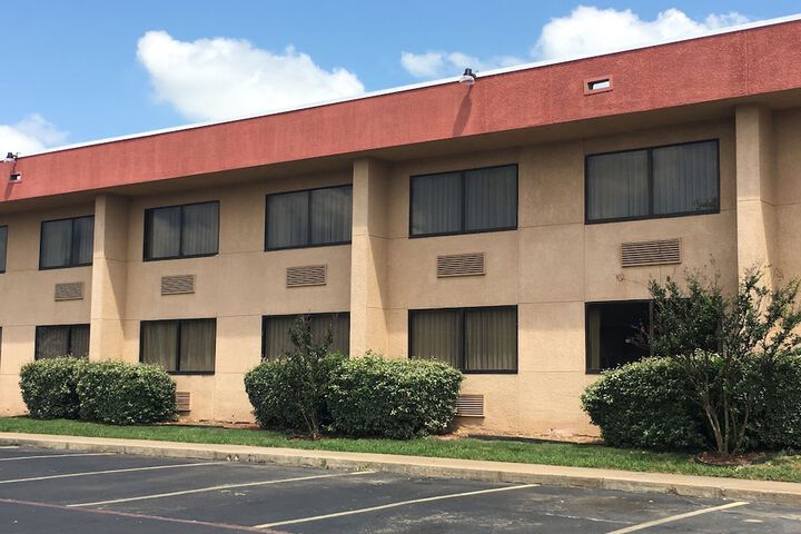 Hotel 4 of 46