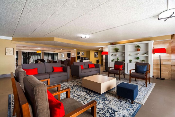 Hotel Interior 13 of 35