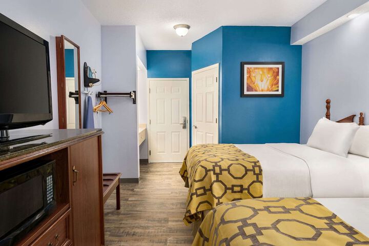 Room 13 of 29