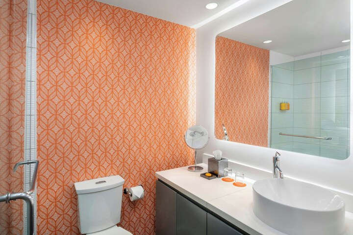 Hotel Colonnade Coral Gables Autograph Collection