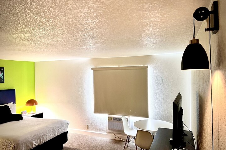 Room 26 of 52