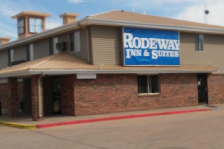 Rodeway Inn & Suites