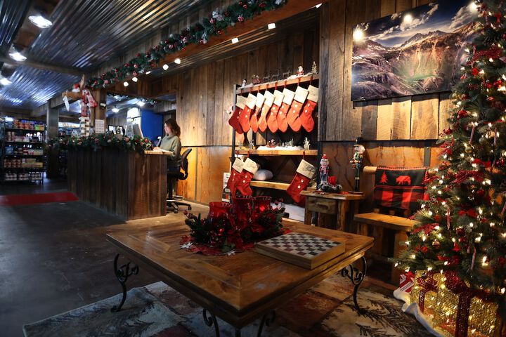 Hotel Interior 48 of 140