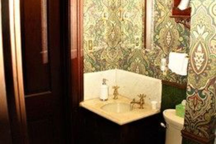 Herrold on Hill Bed and Breakfast
