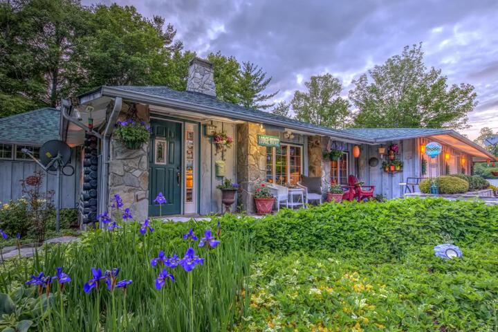 Linville Falls Lodge & Cottages