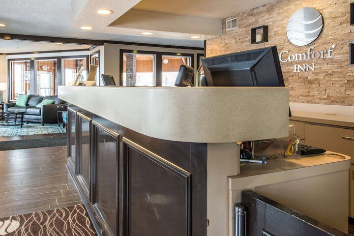 Comfort Inn Weirton - Steubenville
