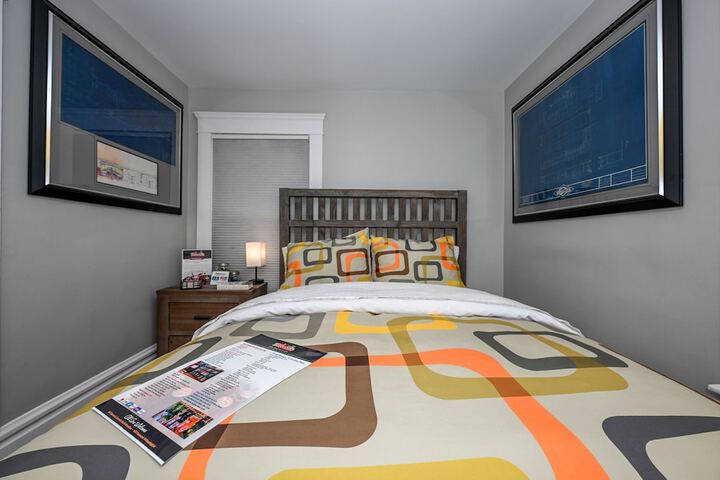 Room 104 of 276