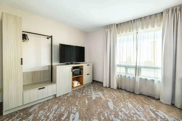 Room 25 of 70