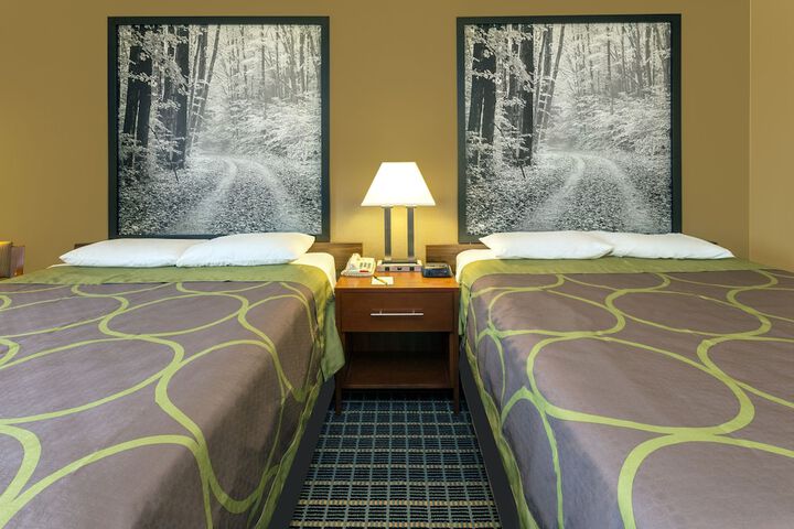 Room 15 of 17