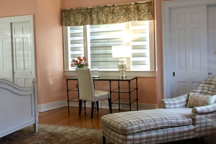 Room 12 of 31