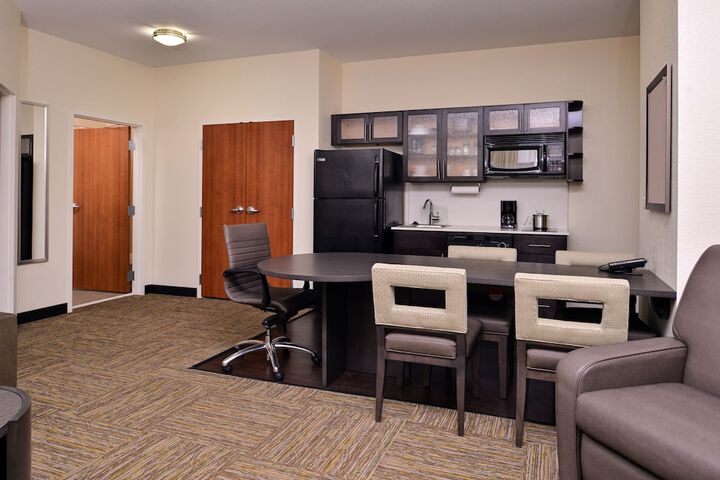 Room 34 of 61