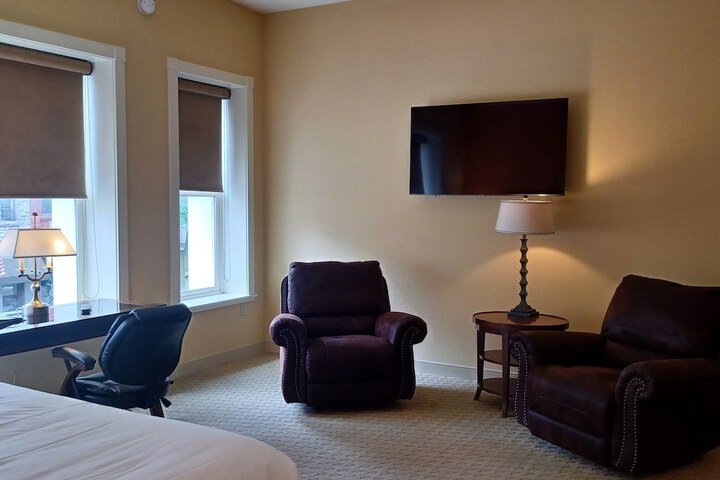 The Clarke Hotel