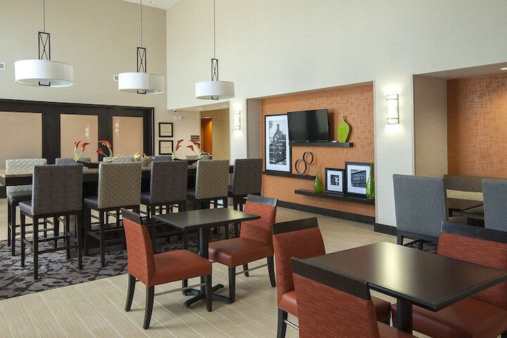 Hampton Inn & Suites Seneca-Clemson Area