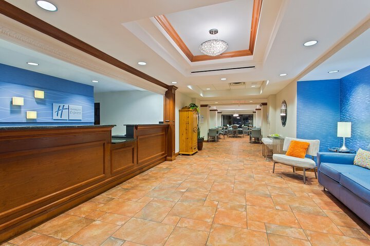 Hotel Interior 7 of 31