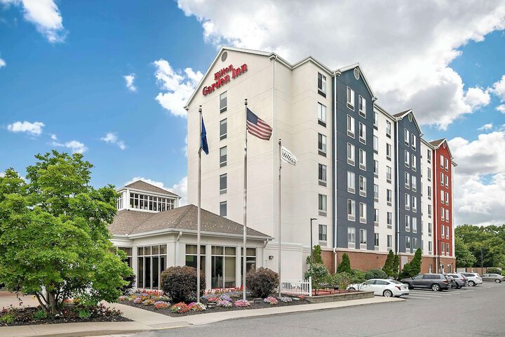 Hotel 5 of 35