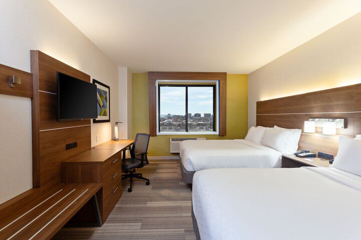 Room 20 of 38