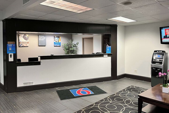 Studio 6 Suites Clarion PA