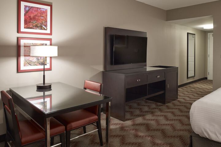 Room 11 of 15