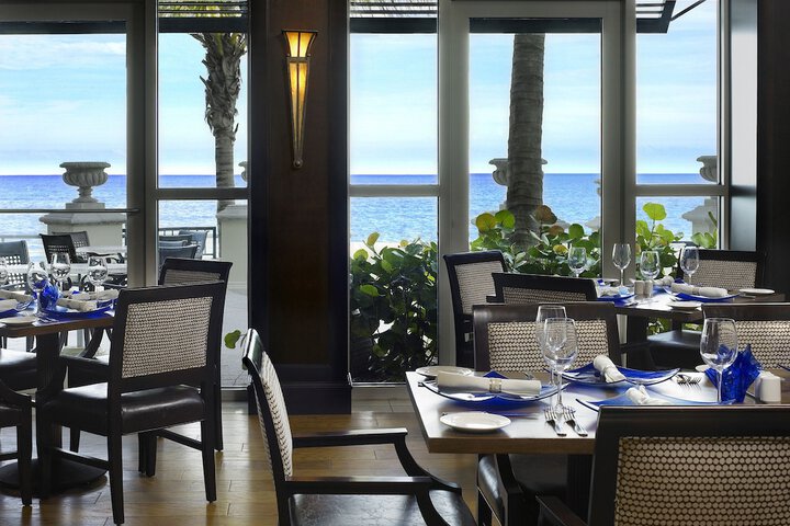 Dining 83 of 107