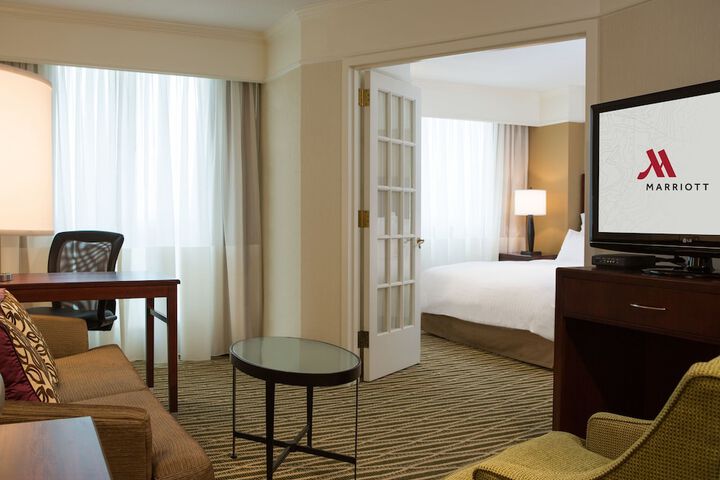 Room 14 of 49