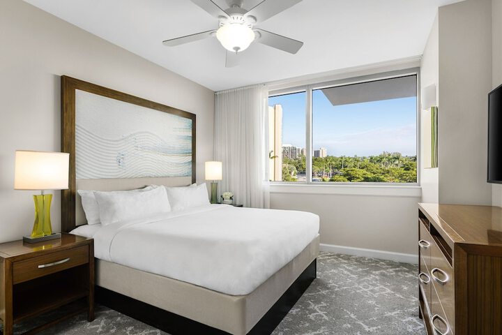 Marriotts Crystal Shores
