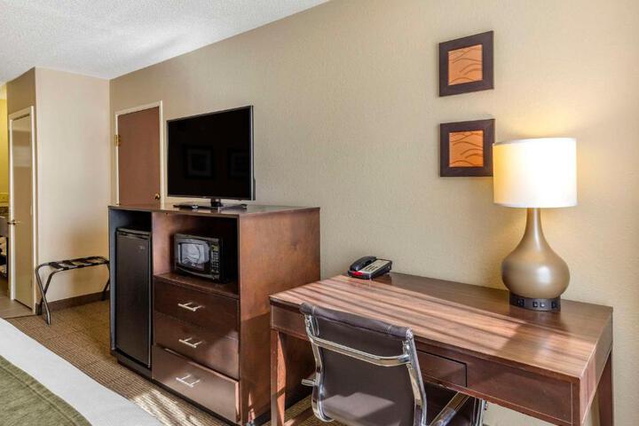 Comfort Inn Clinton