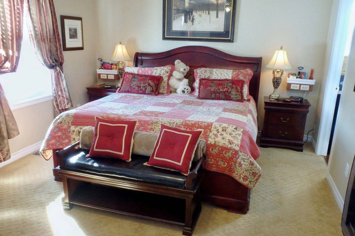 SERENITY RANCH BED & BREAKFAST