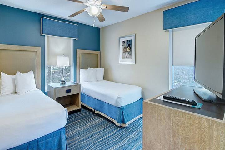 Summer Bay Orlando MOD Collection by Sonesta