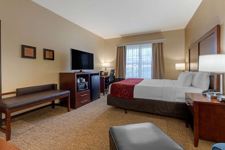 Room 44 of 68