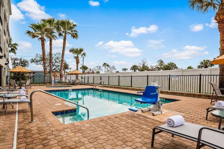 Pool 3 of 23
