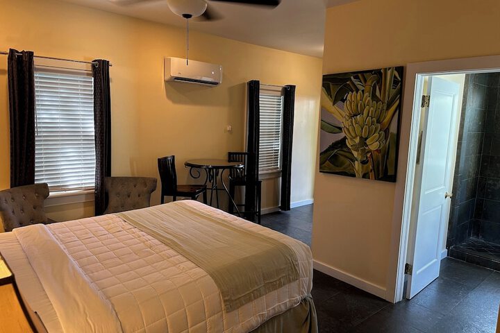 Room 145 of 259