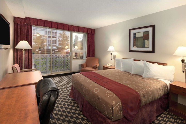 Travelodge by Wyndham Nanaimo