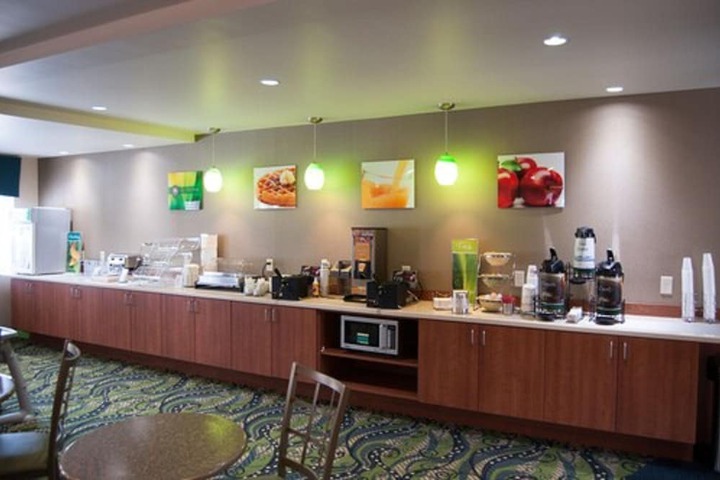 Quality Inn Bedford