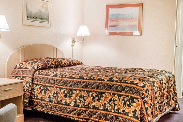 Room 21 of 36