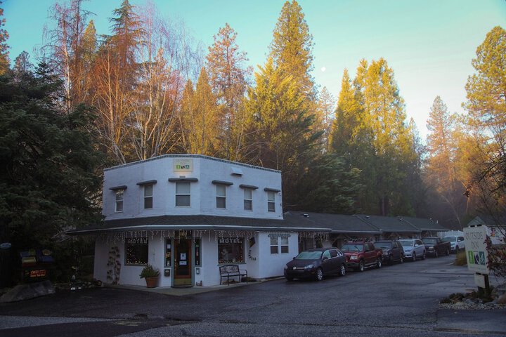Outside Inn