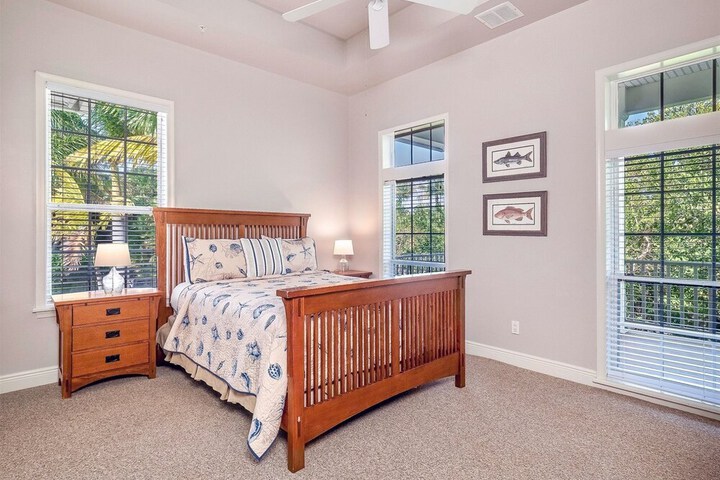 The Palm and Shell Captiva Island Private Luxury Home With Pool hot tub and Beach Access