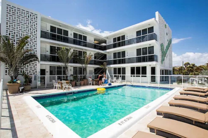 Pool 6 of 50