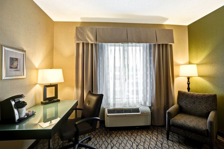 Room 20 of 32