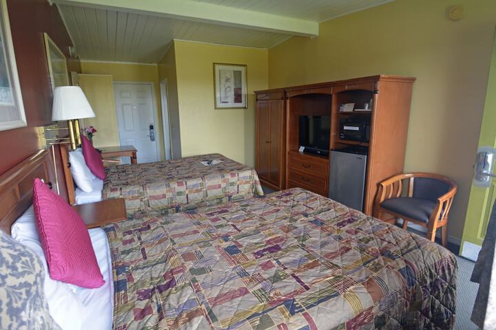 Room 21 of 24