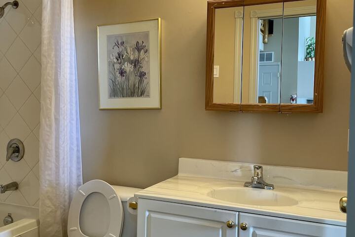 Room 34 of 112
