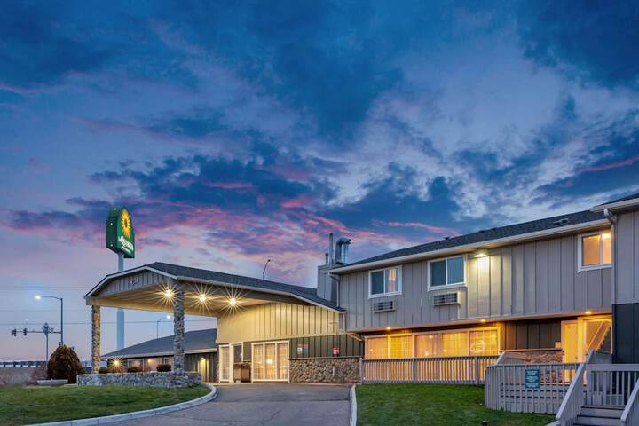 Hotel 3 of 33